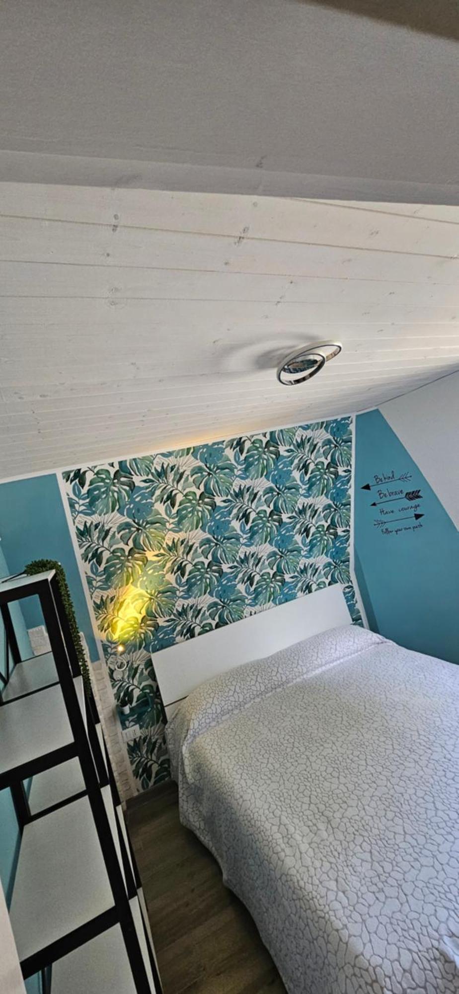 Sea Side Attic Apartman Rosolina Mare Szoba fotó